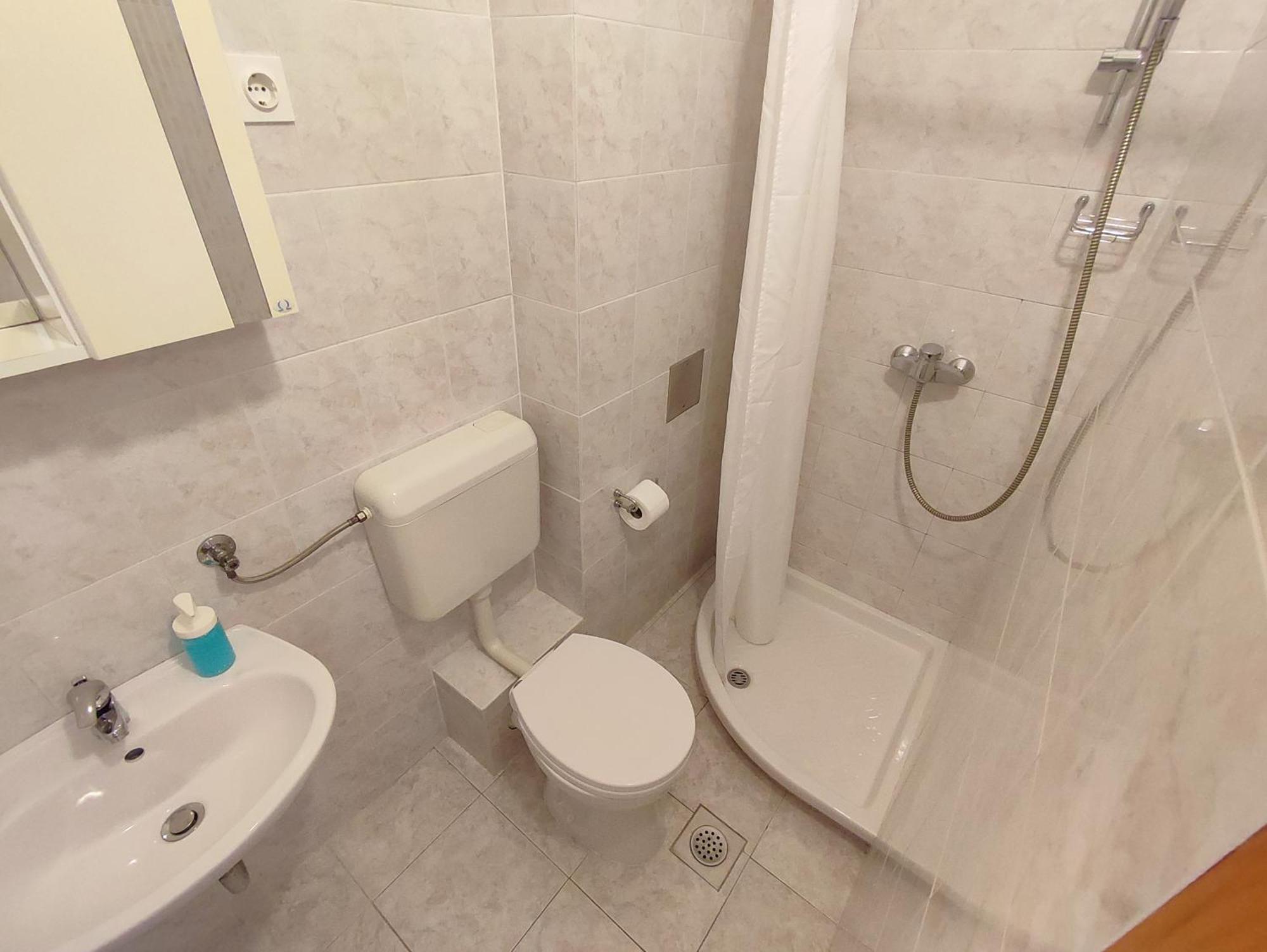 Apartments And Rooms Saric Jadrija Exterior foto